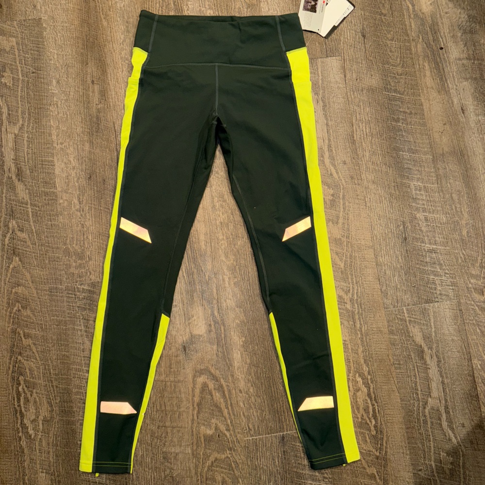 Brooks Black and Neon Yellow Active Leggings